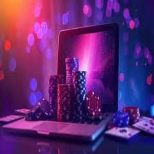 Pengamanan akun digital dalam bentuk sistem keamanan dan autentikasi yang kuat.